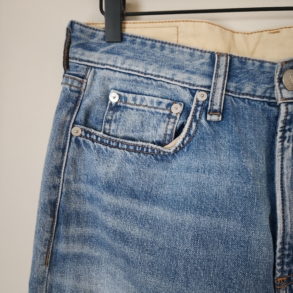 rag & bone | Logan Mid-Rise Distressed Wide Leg Jeans in Vandam - Size 28 - Picture 4 of 13